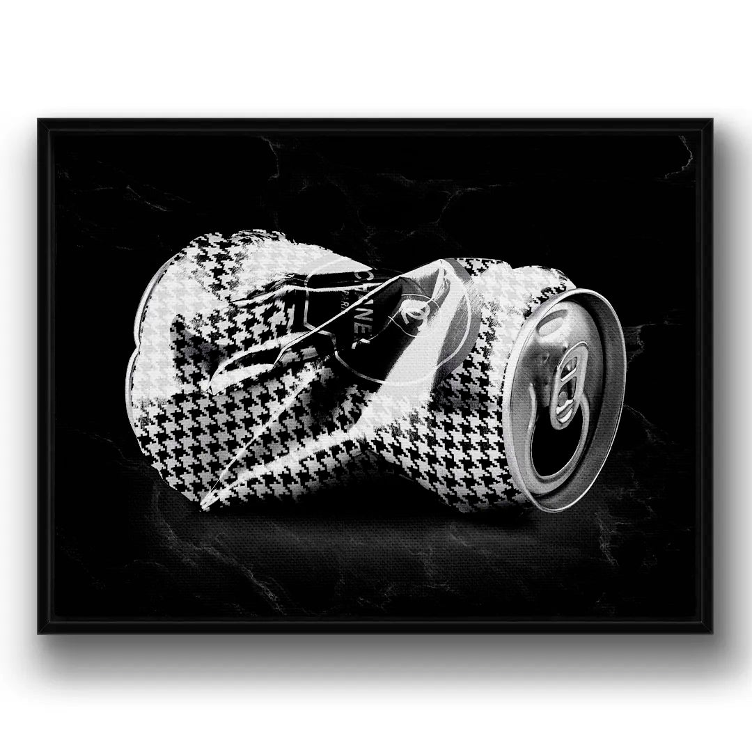 Chanel Can