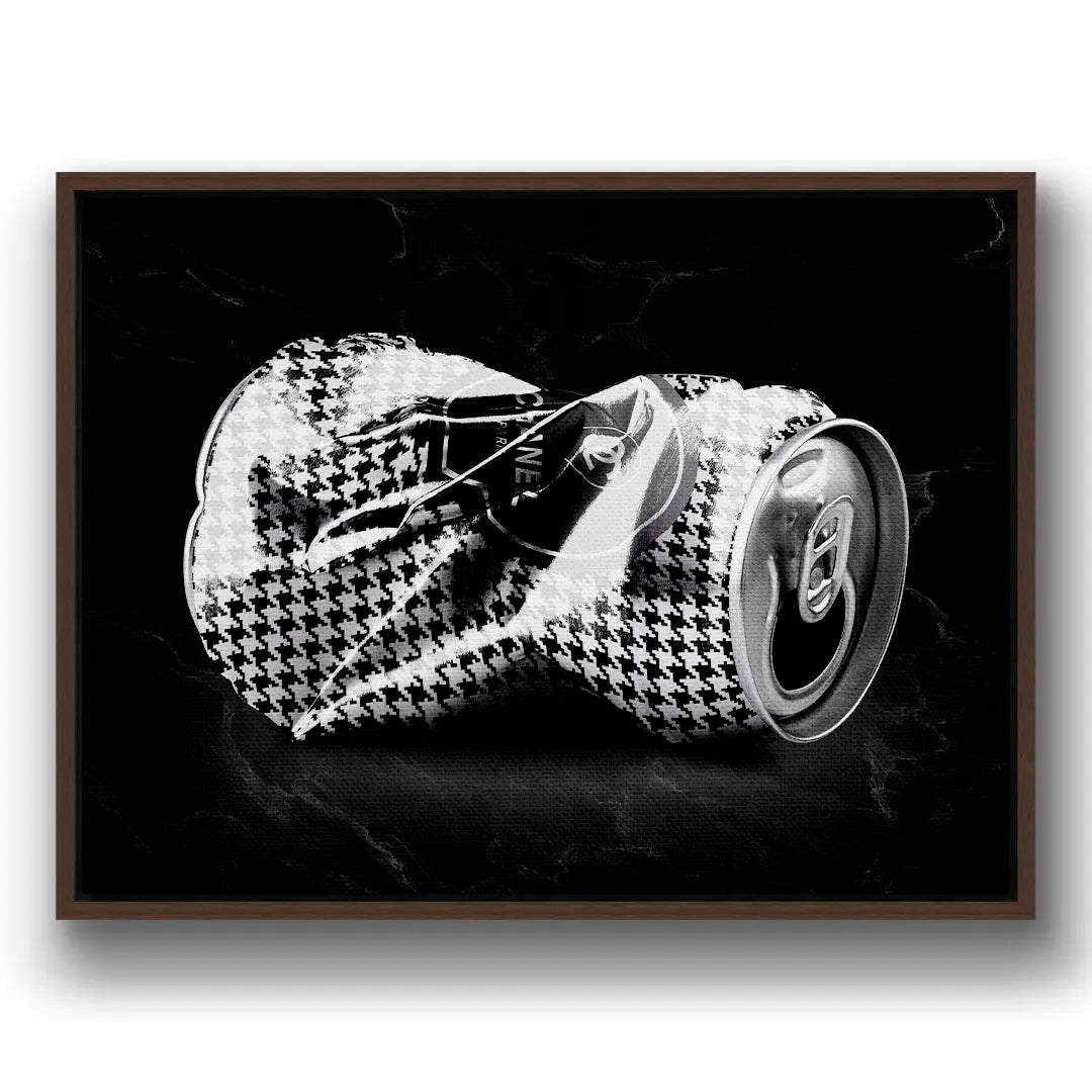 Chanel Can