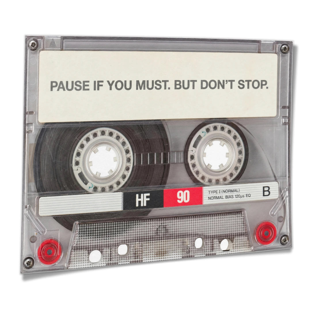 Kaseta Pause If You Must | Plakat, pod kątem