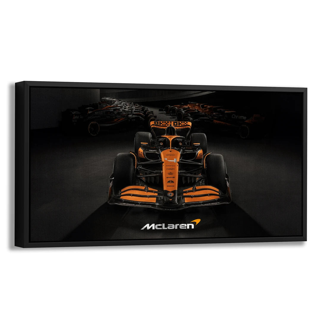 McLaren F1 z Przodu | Obraz, w czarnej ramie, pod kątem