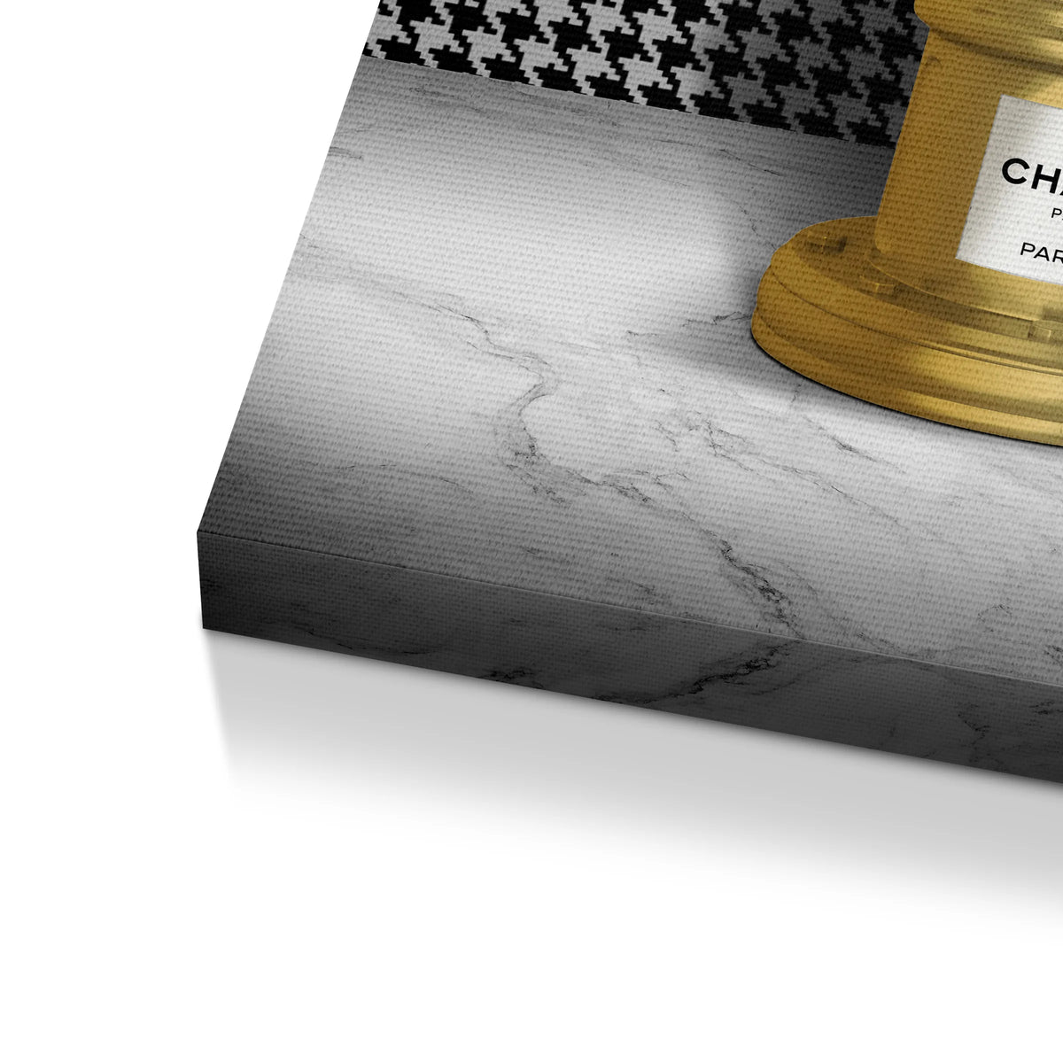 Hydrant Chanel | Obraz