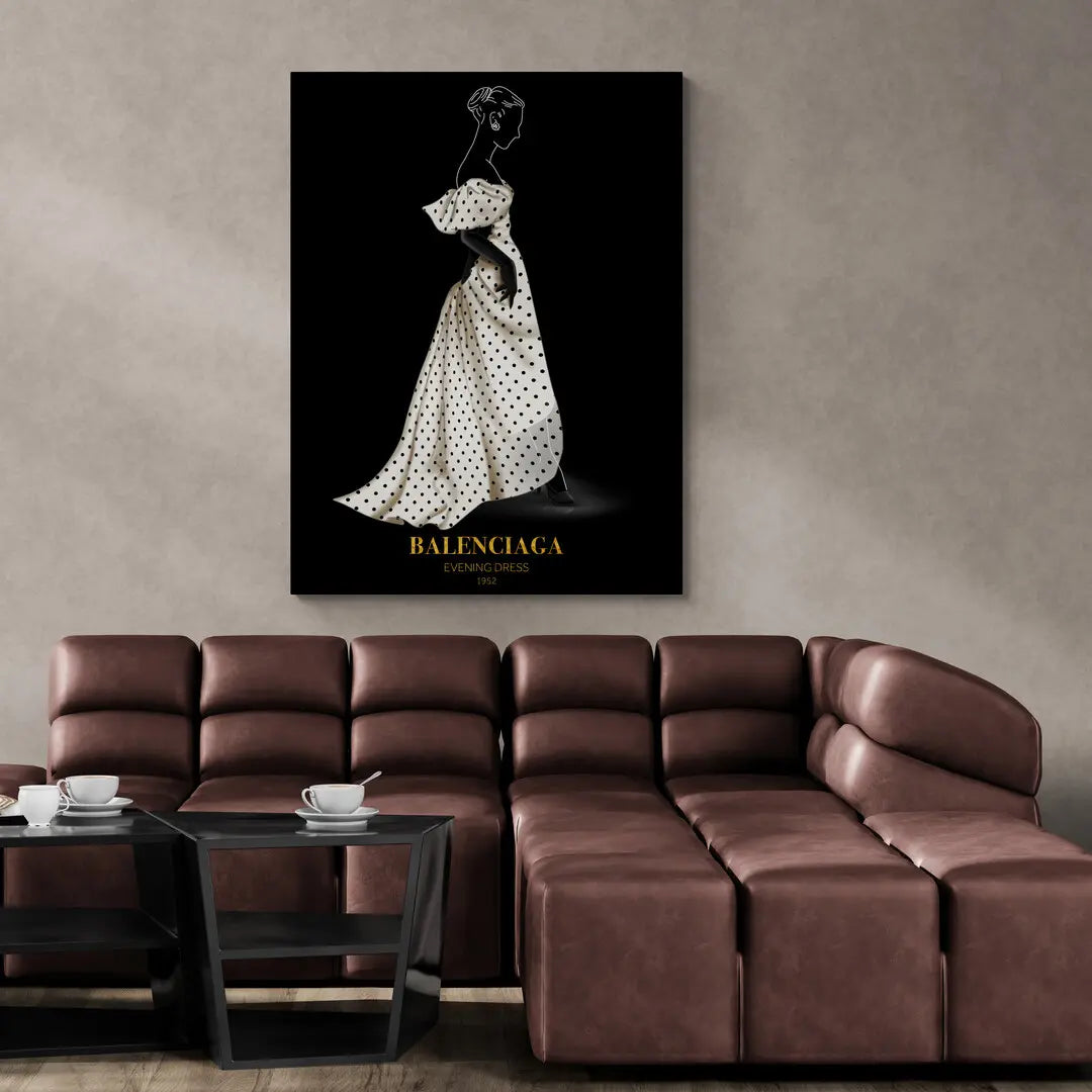 Balenciaga Ikoniczna Sukienka | Plakat